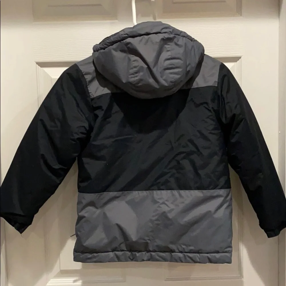 Columbia Kids Jacket - Black and Gray - Picture 5 of 5